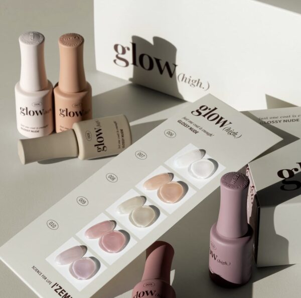 IZEMI Glow. High Ver.2 Nude Builder Gel