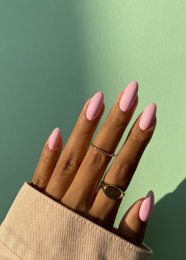 The GelBottle Carrie's Cosmo HEMA-FREE Gel Polish